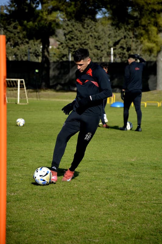 Patronato se arma para bajar al puntero