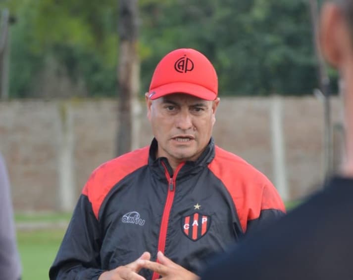 Con las mismas necesidades, Patronato vuelve a escena frente a San Martín de Tucuman