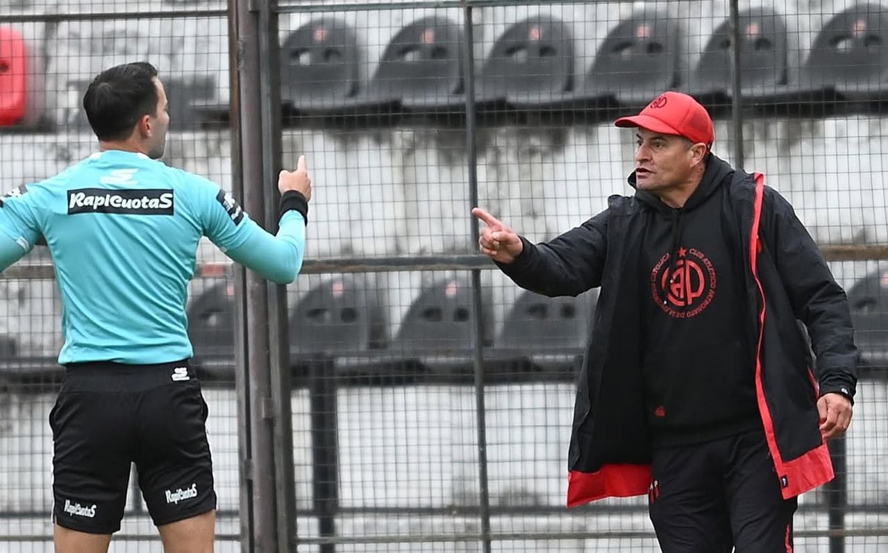 Los números del ciclo de Candia, ya ex DT de Patronato