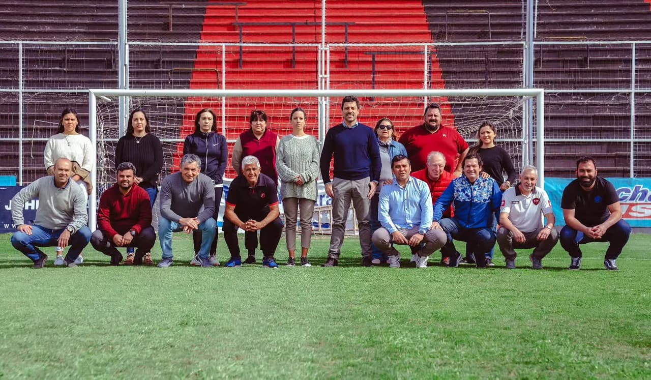 Patronato define a la lista que encabezará Adrián Bruffal