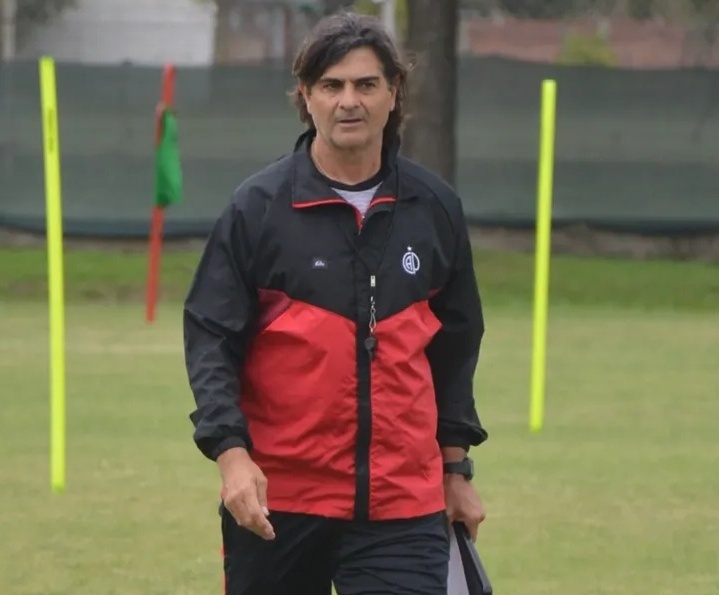 Patronato juega su primer amistoso ante Atlético Rafaela: el posible equipo de Forestello