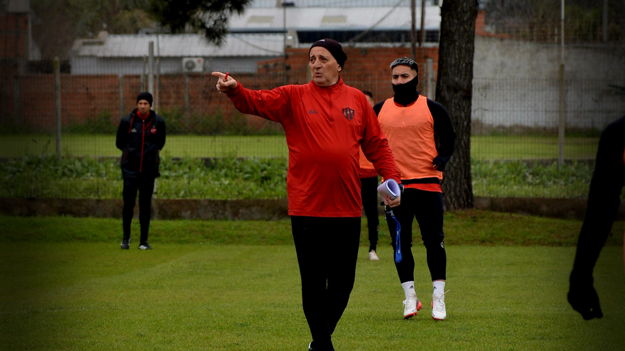 Marcelo Fuentes: "Tengo jugadores para salir de esta situación"