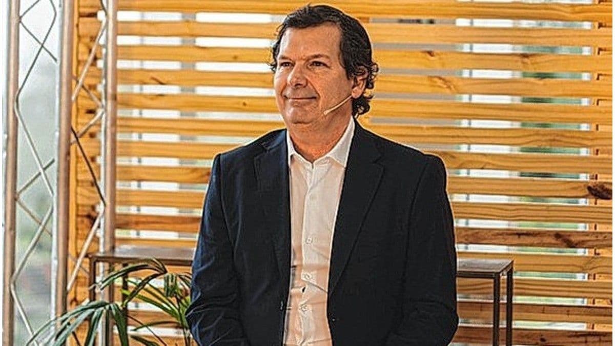 Alquiler del Grella, creación de una mutual y pelear por ascender, los proyectos de Bruffal como presidente de Patronato